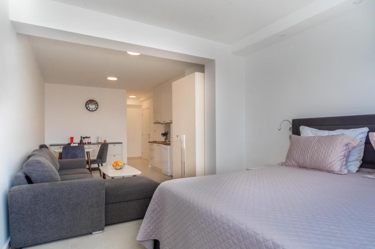 Petar Apartament Budva